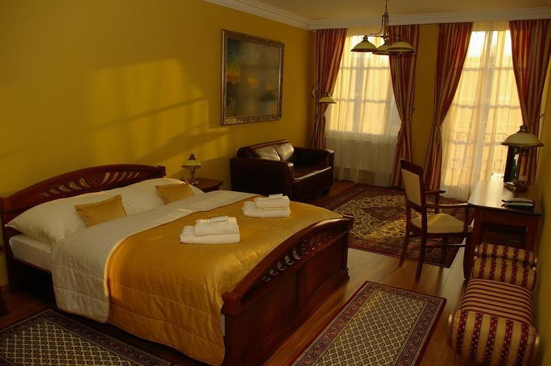 Boutique Hotel Carpe Diem Presov Bagian luar foto