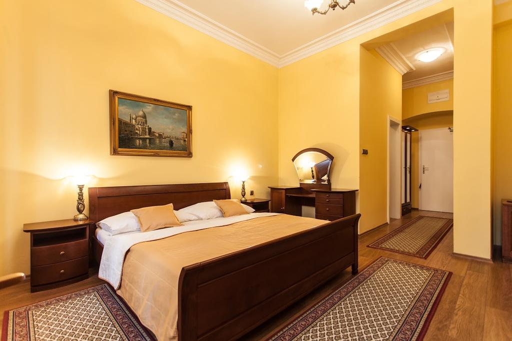Boutique Hotel Carpe Diem Presov Bagian luar foto